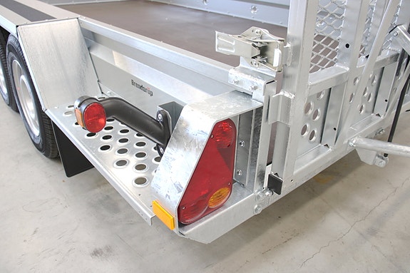 Product image 18 of 28