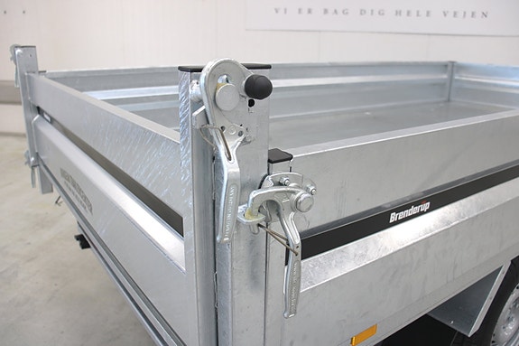 Product image 36 of 47