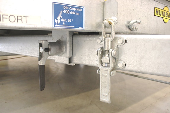 Product image 16 of 33