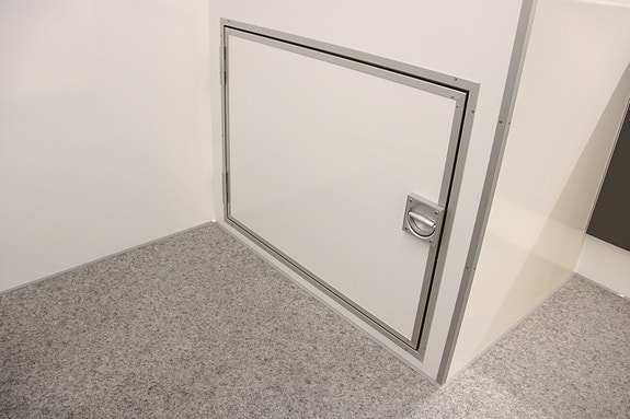 Product image 27 of 44