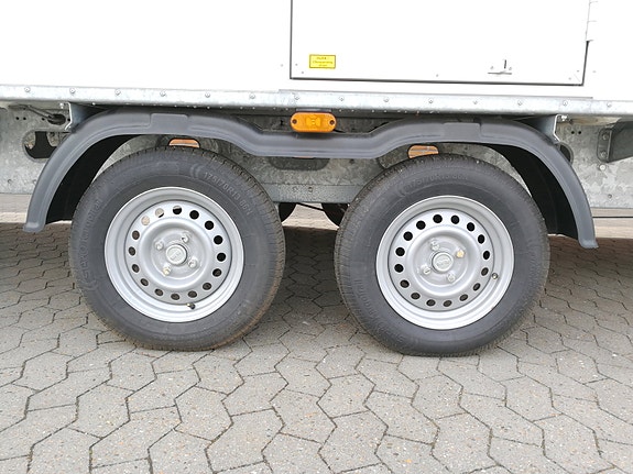 Product image 18 of 36