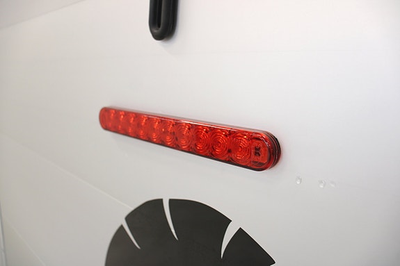 Product image 32 of 40