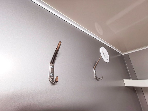 Product image 46 of 89