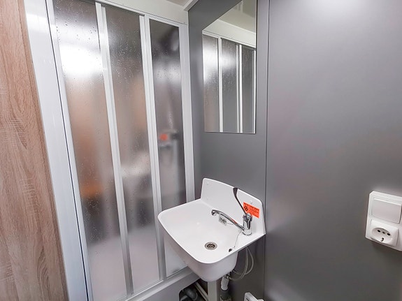 Product image 72 of 89