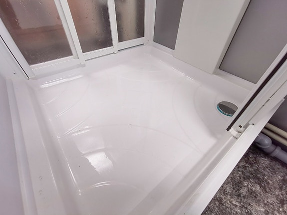 Product image 25 of 89