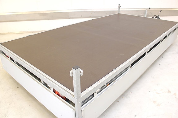 Product image 16 of 32