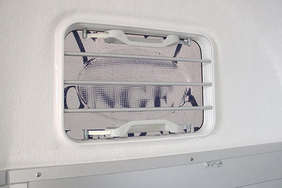 Product image 17 of 33