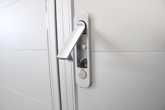 Product image 26 of 31