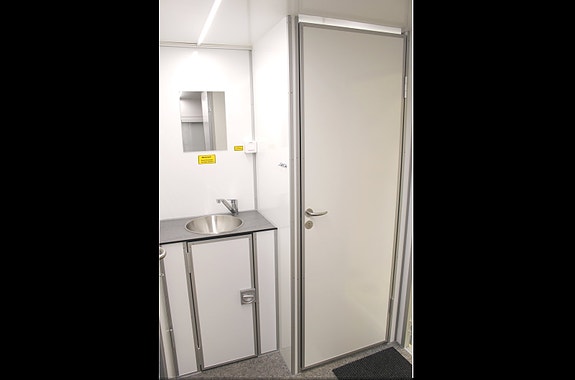 Product image 11 of 42