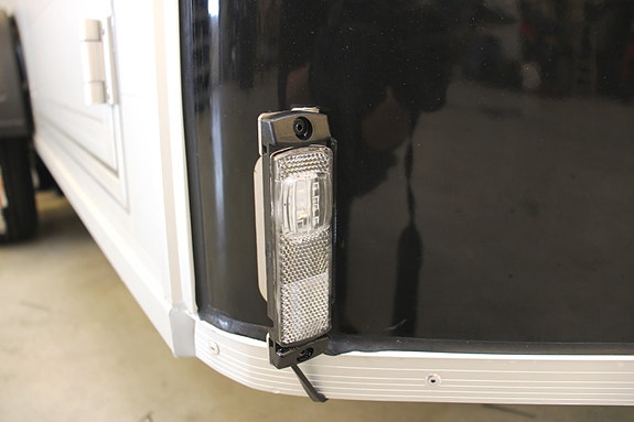 Product image 48 of 51