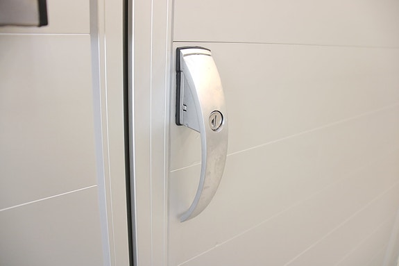 Product image 43 of 51