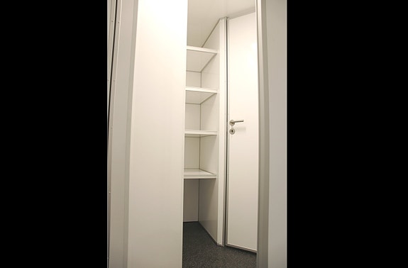 Product image 49 of 99