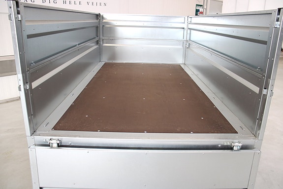 Product image 25 of 42
