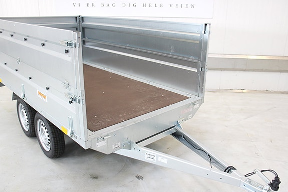 Product image 32 of 42
