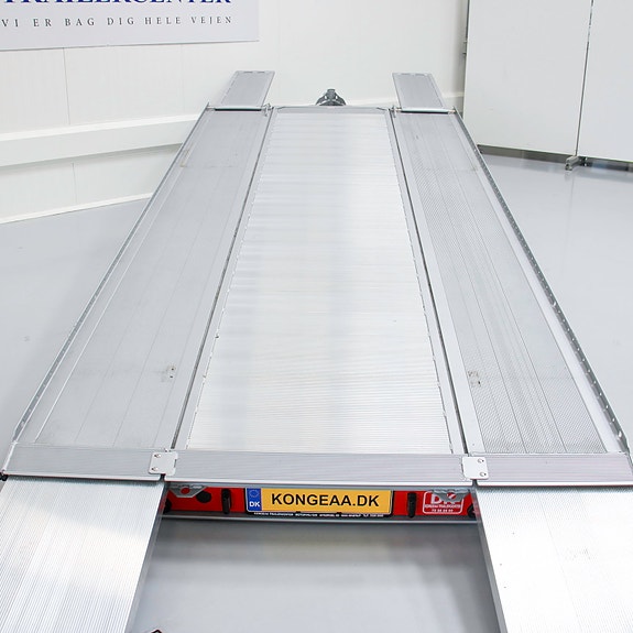 Product image 16 of 38