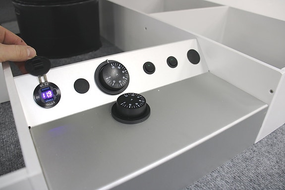 Product image 26 of 43