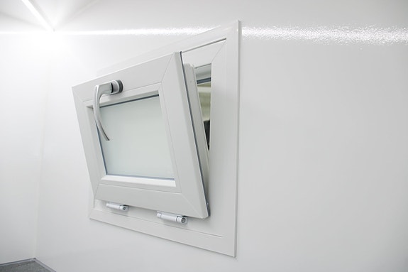 Product image 27 of 46