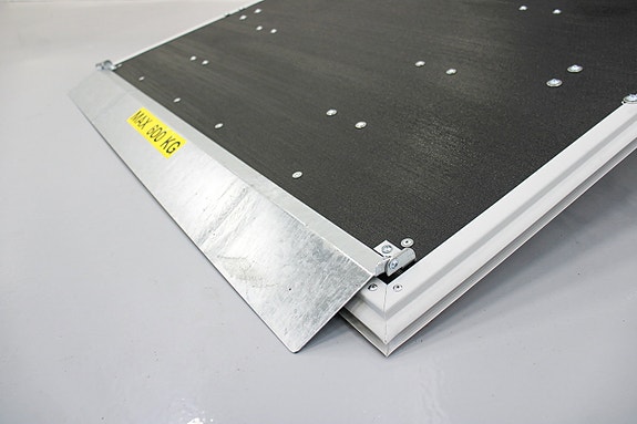 Product image 12 of 28