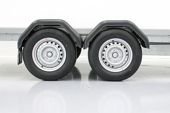 Product image 28 of 28