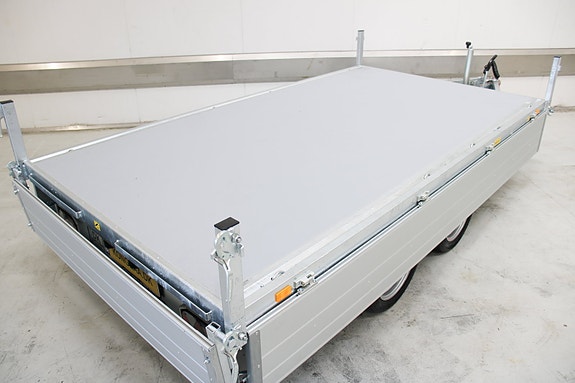 Product image 18 of 50