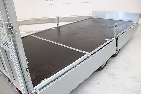 Product image 13 of 31