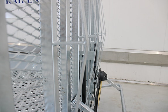 Product image 20 of 30