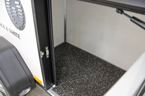 Product image 14 of 38