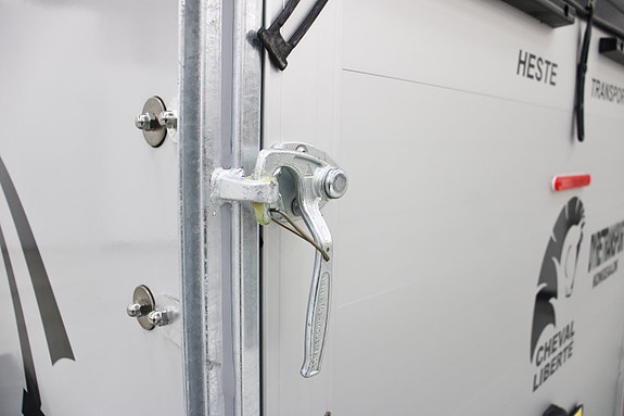 Product image 33 of 39