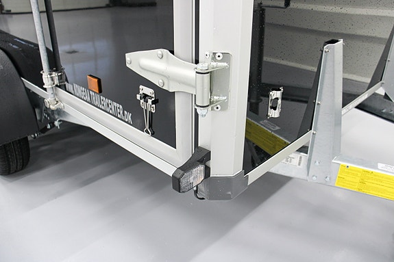 Product image 23 of 28