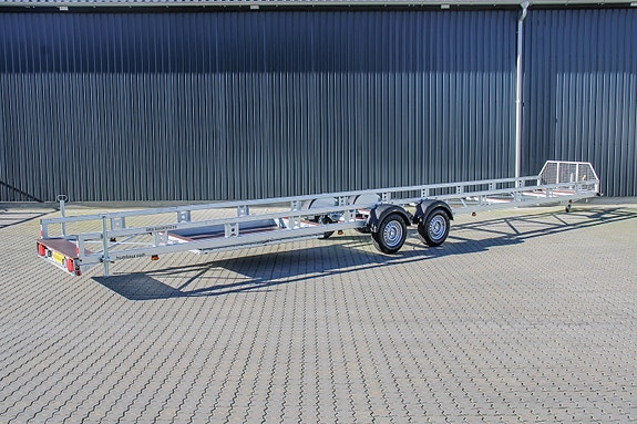 Product image 16 of 30