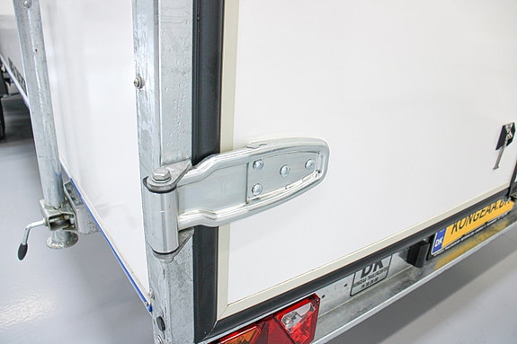 Product image 24 of 31
