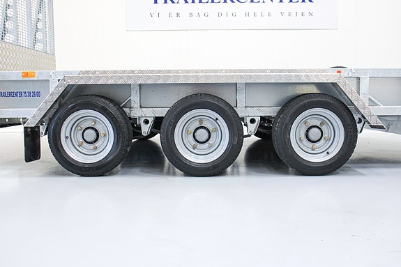 Product image 33 of 33