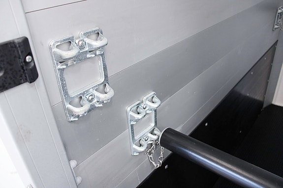 Product image 18 of 49