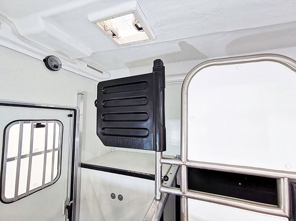 Product image 17 of 69