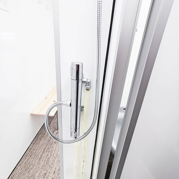 Product image 18 of 58