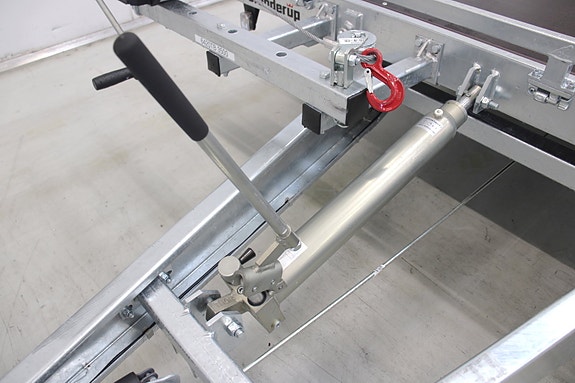 Product image 51 of 65