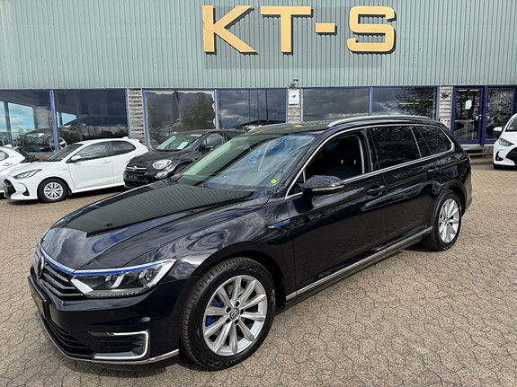 VW Passat