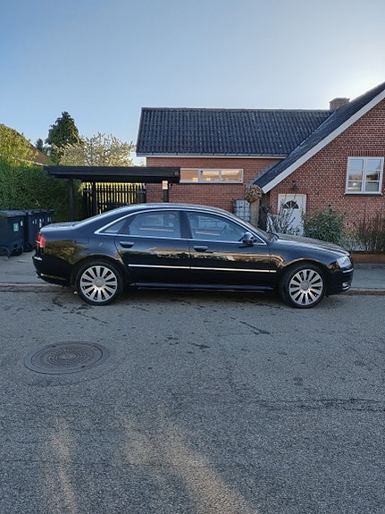 Audi A8 til salg hos Nabilli