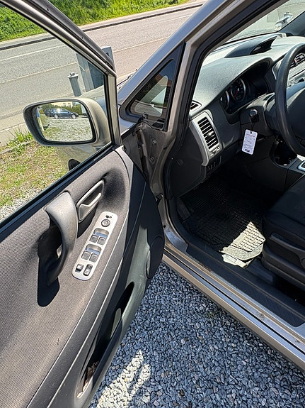 Suzuki Liana til salg hos Nabilli
