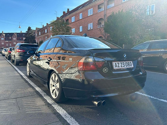 BMW 320i til salg hos Nabilli