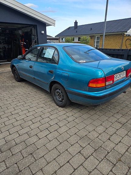 Toyota Carina E til salg hos Nabilli