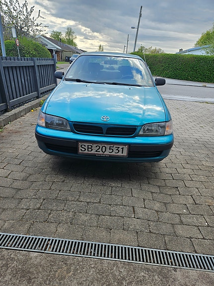 Toyota Carina E til salg hos Nabilli