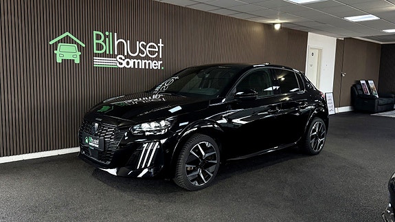 Peugeot e-208