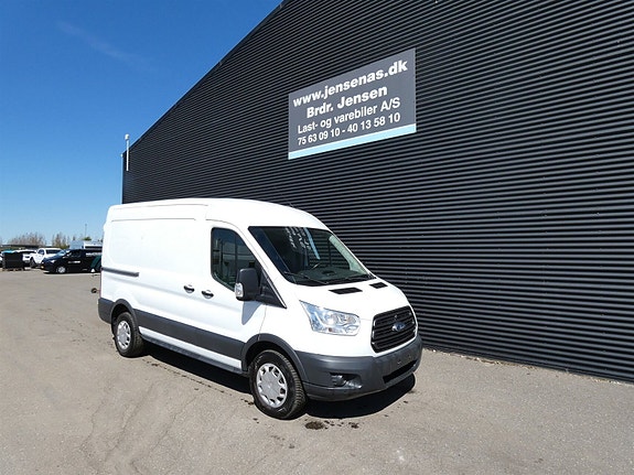 Ford Transit 350 L2 Van