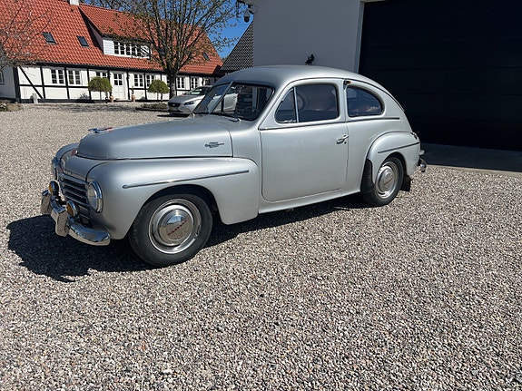 Volvo PV444