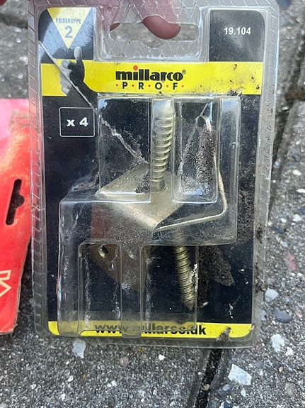 Product image 16 of 24