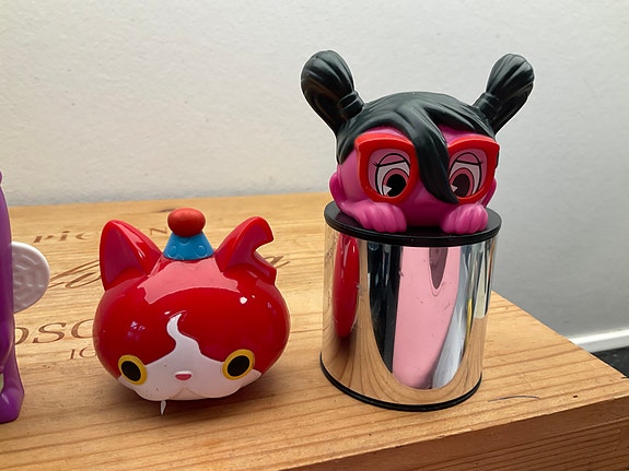 Product image 3 of 3