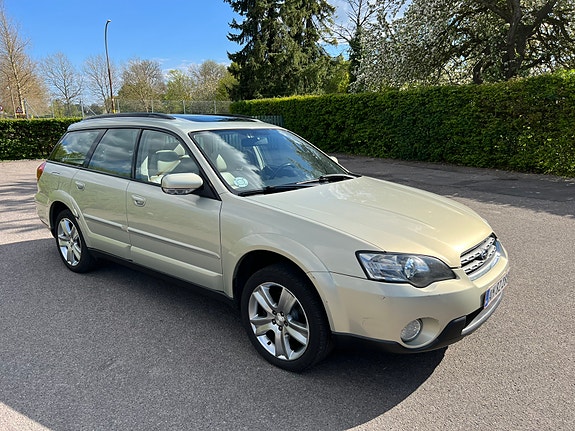 Subaru Outback til salg hos Nabilli