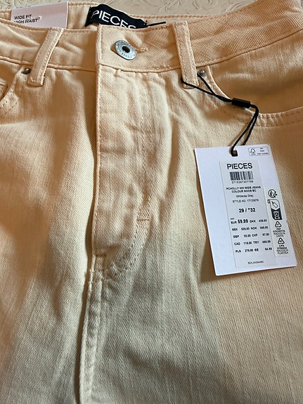Product image 12 of 14