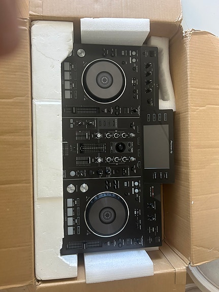 Product image 9 of 10